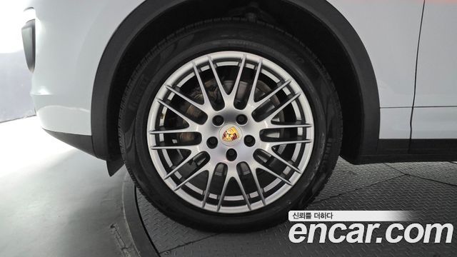 Porsche Cayenne 2015 — photo 5