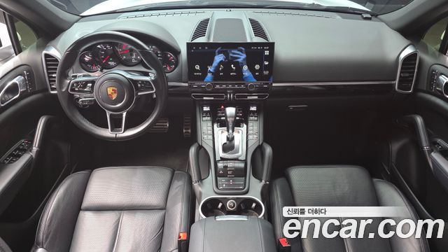 Porsche Cayenne 2015 — photo 7