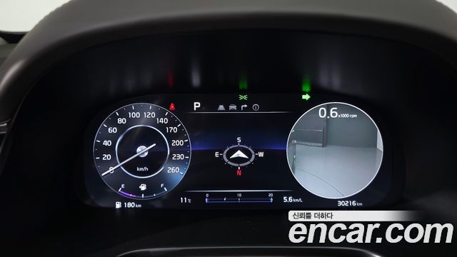 Kia K9 2022 — photo 11