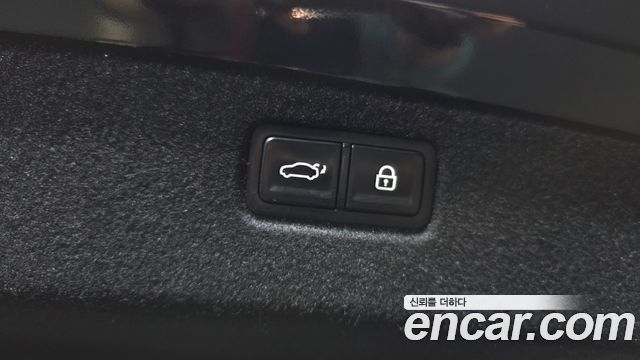 Kia K9 2022 — photo 23