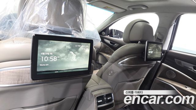 Kia K9 2022 — photo 25