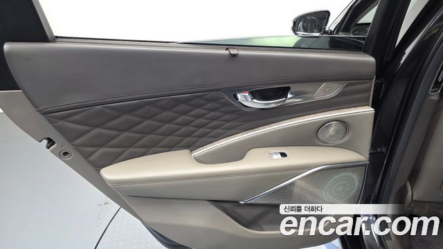 Kia K9 2022 — photo 15