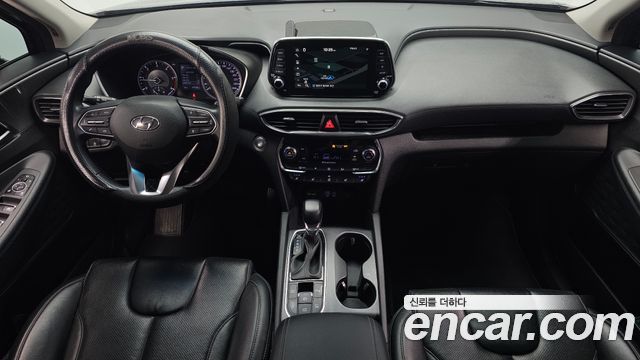 Hyundai Santafe 2019 — photo 10