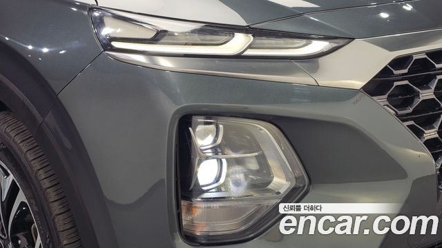 Hyundai Santafe 2019 — photo 8