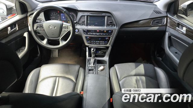 Hyundai Sonata 2016 — photo 10