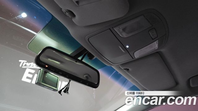 Hyundai Sonata 2016 — photo 25