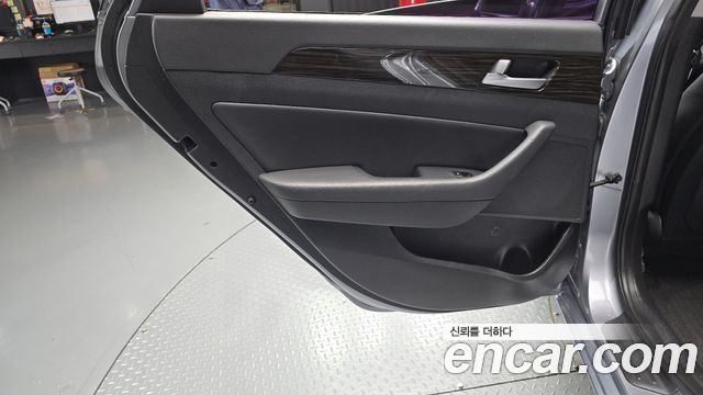 Hyundai Sonata 2016 — photo 15