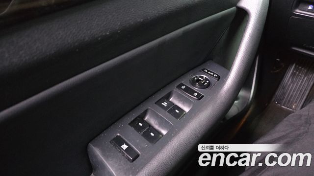 Hyundai Sonata 2016 — photo 31