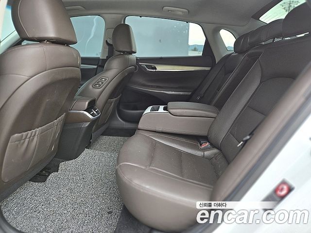 Hyundai Grandeur 2022 — photo 17