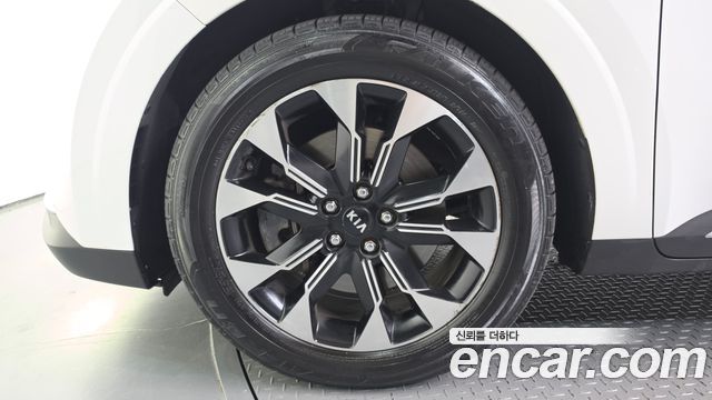 Kia Canival 2021 — photo 5
