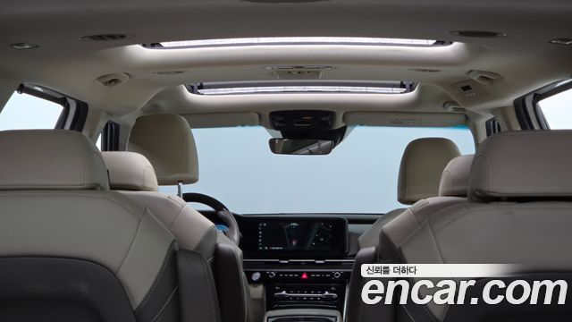 Kia Canival 2021 — photo 18