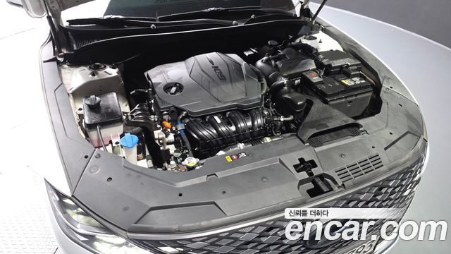Hyundai Grandeur 2022 — photo 6