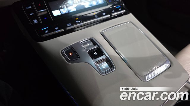 Hyundai Grandeur 2022 — photo 12
