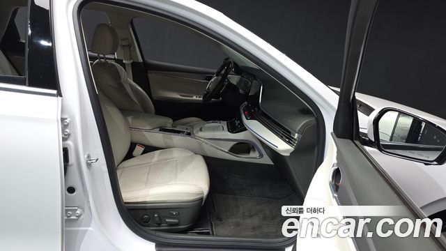 Hyundai Grandeur 2022 — photo 17
