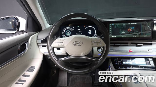 Hyundai Grandeur 2022 — photo 19