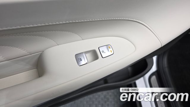 Hyundai Grandeur 2022 — photo 25