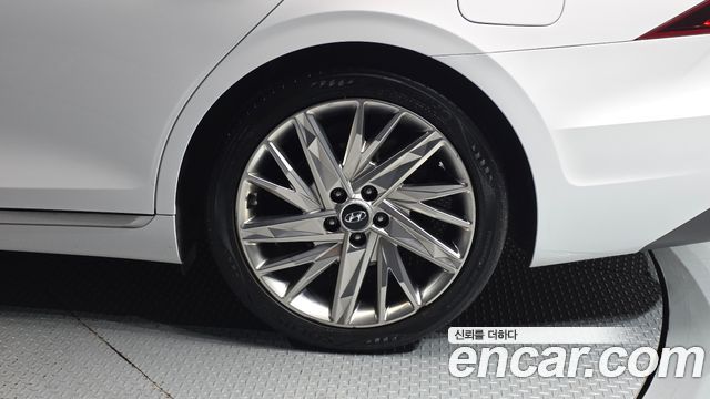 Hyundai Grandeur 2022 — photo 7