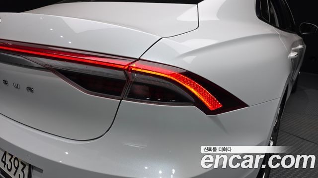 Hyundai Grandeur 2022 — photo 9