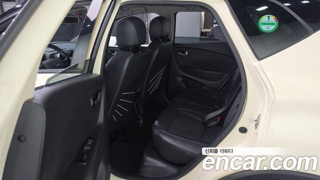 Renault Korea QM3 2015 — photo 11