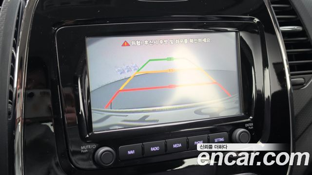 Renault Korea QM3 2015 — photo 17