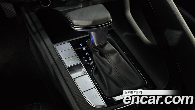 Hyundai AVANTE 2023 — photo 9