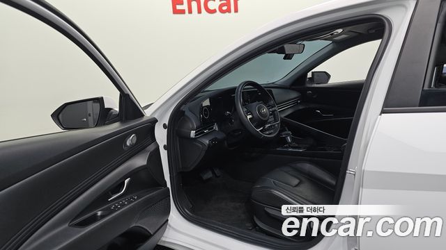 Hyundai AVANTE 2023 — photo 10