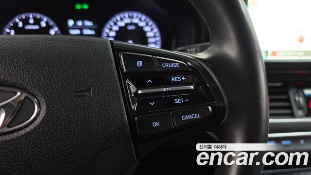 Hyundai Grandeur 2017 — photo 22