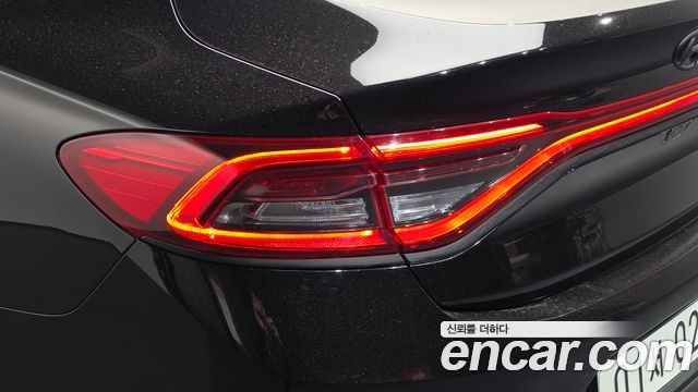 Hyundai Grandeur 2017 — photo 9