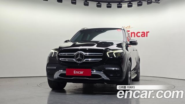 Mercedes-Benz GLE-Class 2021 — photo 3
