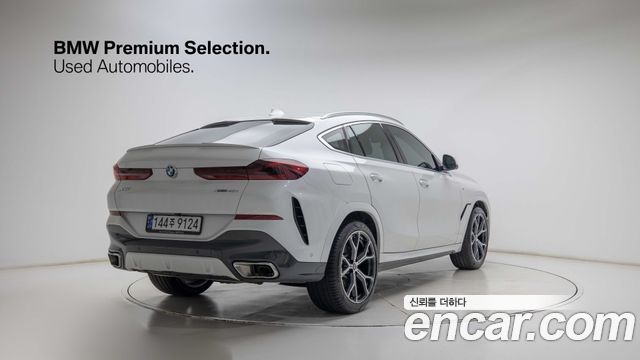 BMW X6 2023 — photo 2