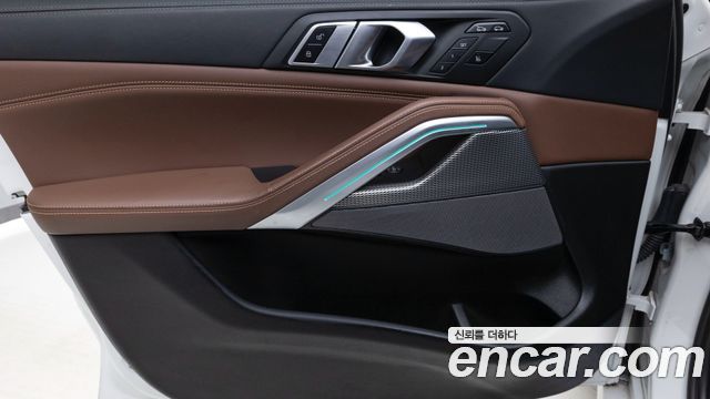 BMW X6 2023 — photo 18