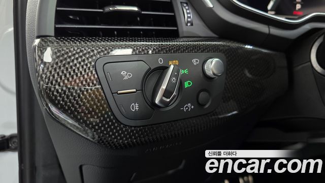 Audi S4 2021 — photo 26