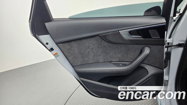 Audi S4 2021 — photo 15