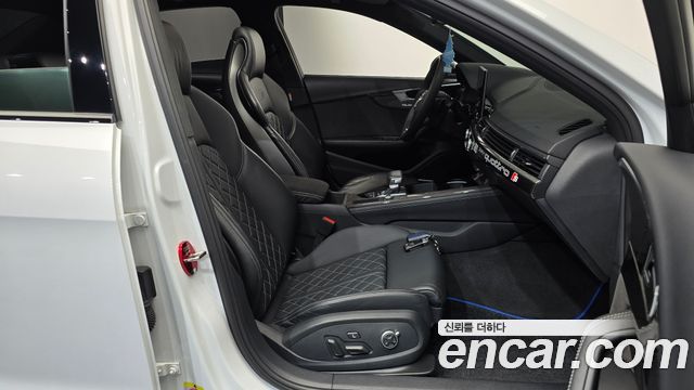 Audi S4 2021 — photo 16