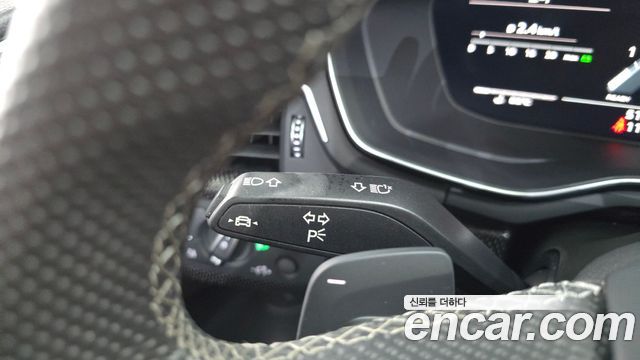 Audi S4 2021 — photo 28