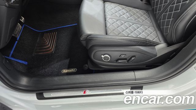 Audi S4 2021 — photo 30
