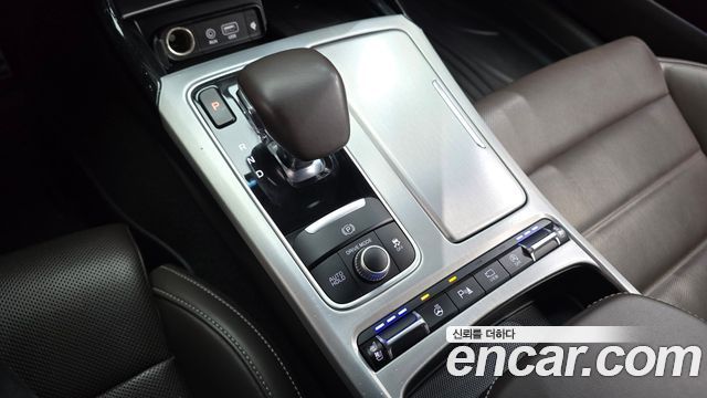 Kia Stinger 2019 — photo 9