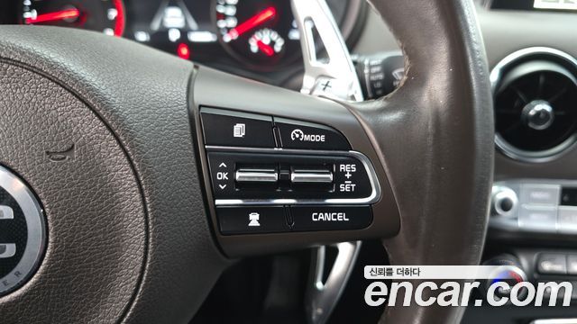 Kia Stinger 2019 — photo 15