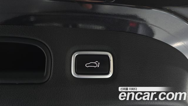 Kia Stinger 2019 — photo 16
