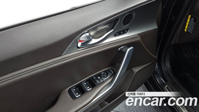 Kia Stinger 2019 — photo 18