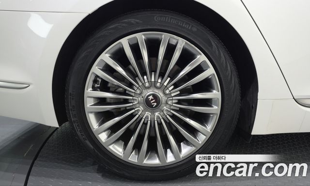 Kia K9 2019 — photo 5