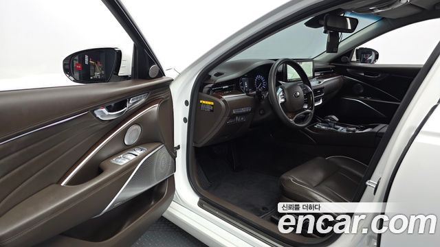 Kia K9 2019 — photo 13