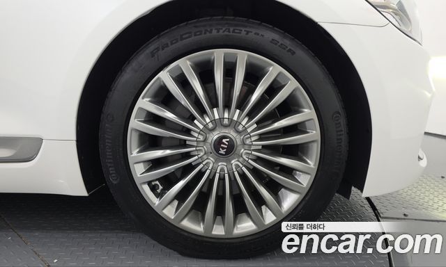 Kia K9 2019 — photo 7