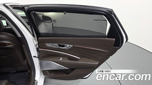 Kia K9 2019 — photo 15