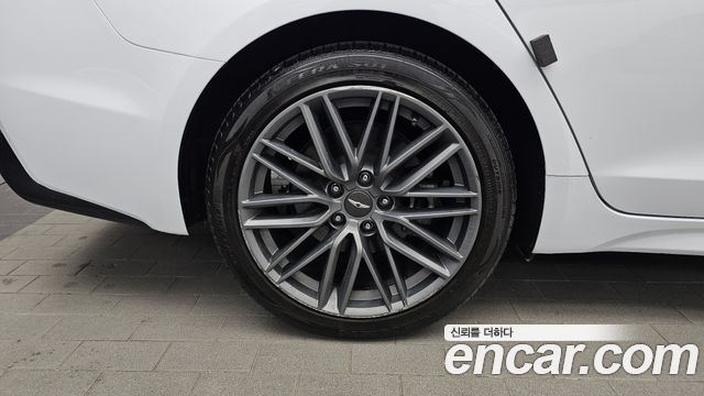 Genesis G70 2018 — photo 5
