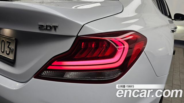Genesis G70 2018 — photo 9