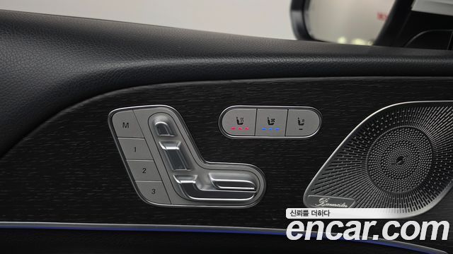 Mercedes-Benz GLE-Class 2024 — photo 29