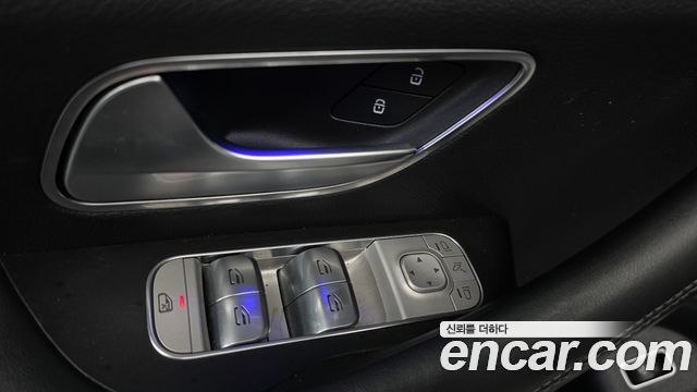 Mercedes-Benz GLE-Class 2024 — photo 30