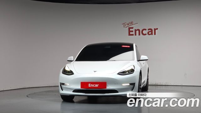 Tesla Model 3 2022 — photo 3
