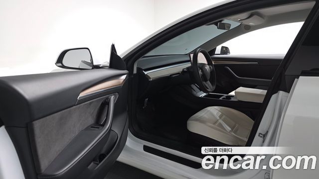 Tesla Model 3 2022 — photo 13